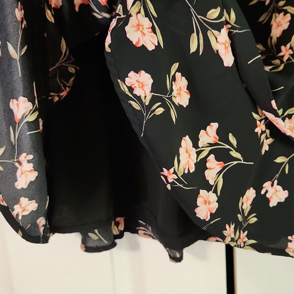 CeCe Black and Pink Floral Ruffled Knee Length Skirt Size Med Whimsigoth Cottage - Picture 6 of 9